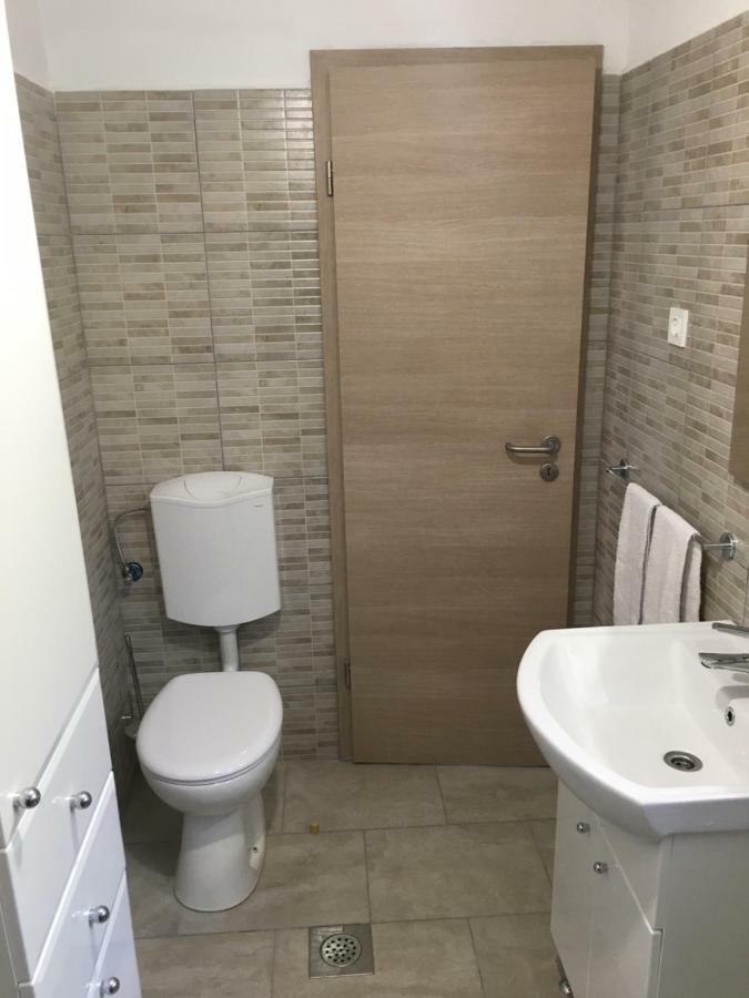 Lastovo Apartments Kurelja מראה חיצוני תמונה